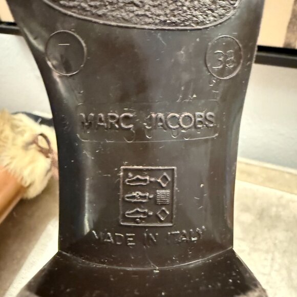 Marc Jacobs | Knee-High Rubber Boot w/ Fur Trim and Laces | Size 7/7.5 - Picture 8 of 16